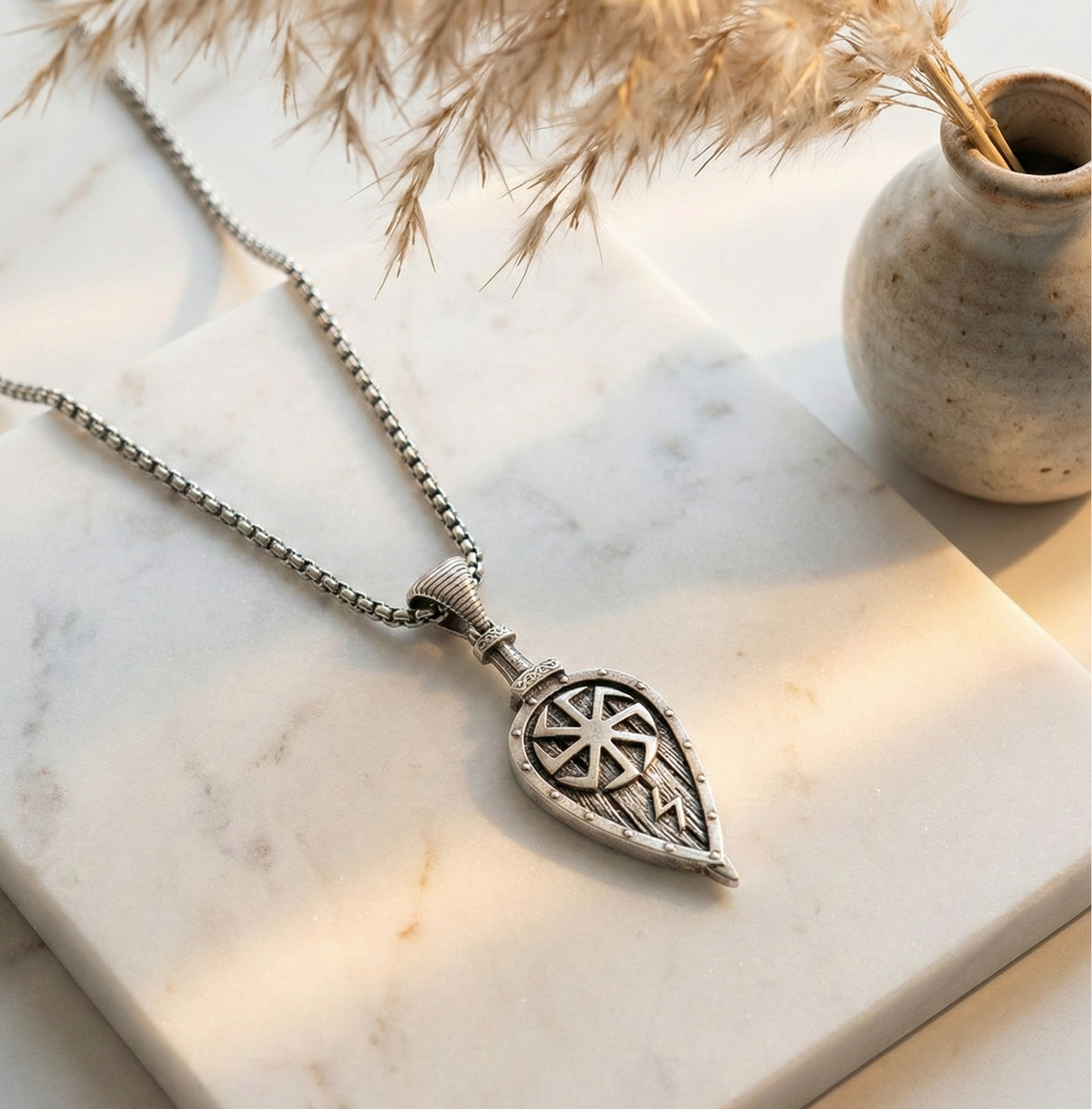 Scudo - Kalkan Figürlü Çelik Kolye