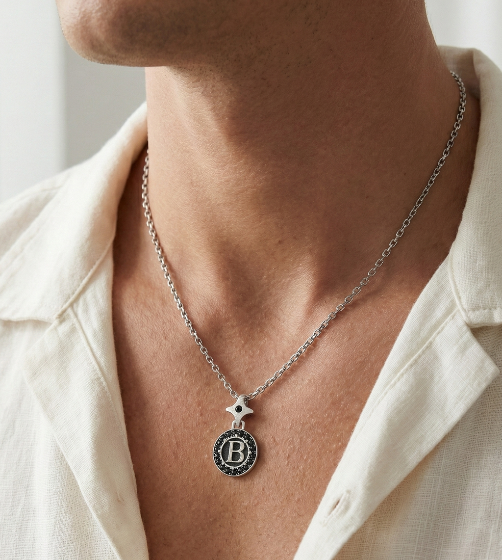 Speciale - Kişiselleştirilebilir Harfli Çelik Erkek Kolye